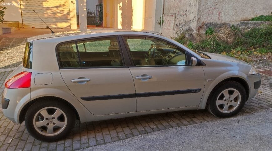 RENAULT MEGANE