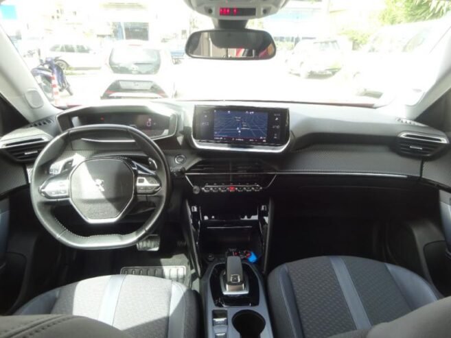 PEUGEOT 2008 ALLURE-AUTO F-1 2020