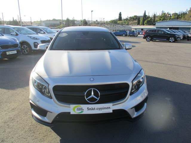 MERCEDES GLA 180