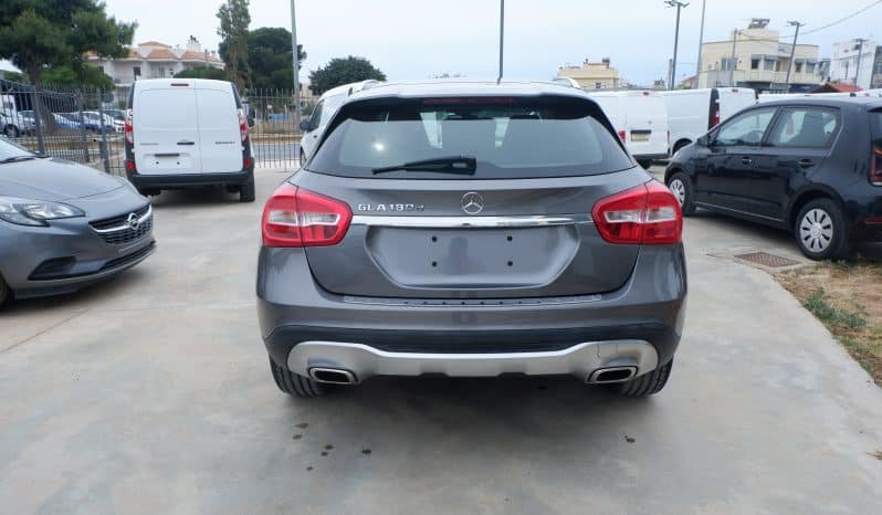 Mercedes-Benz GLA 180 Automatic URBAN 1.5 110HP Euro 6