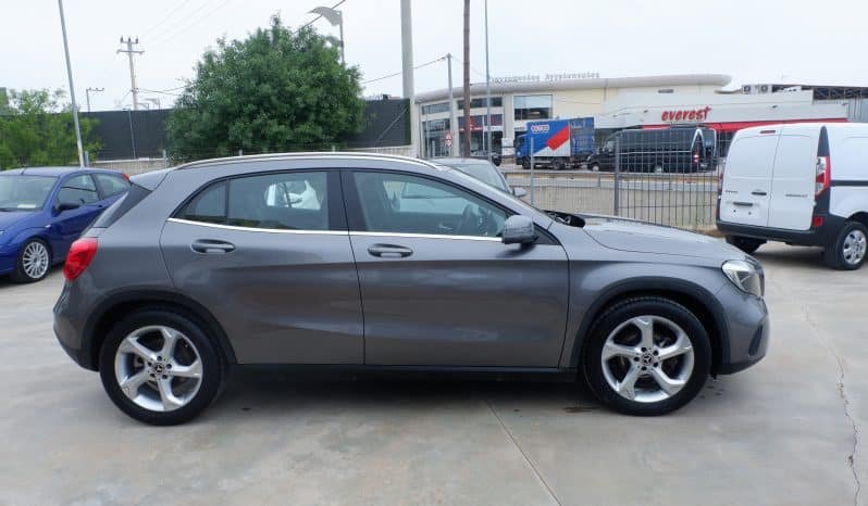 Mercedes-Benz GLA 180 Automatic URBAN 1.5 110HP Euro 6