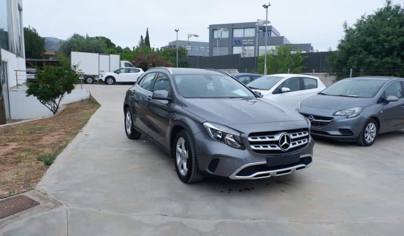 Mercedes-Benz GLA 180 Automatic URBAN 1.5 110HP Euro 6