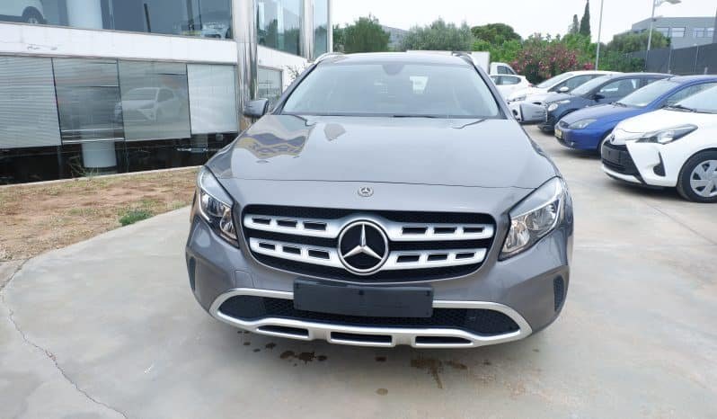 Mercedes-Benz GLA 180 Automatic URBAN 1.5 110HP Euro 6